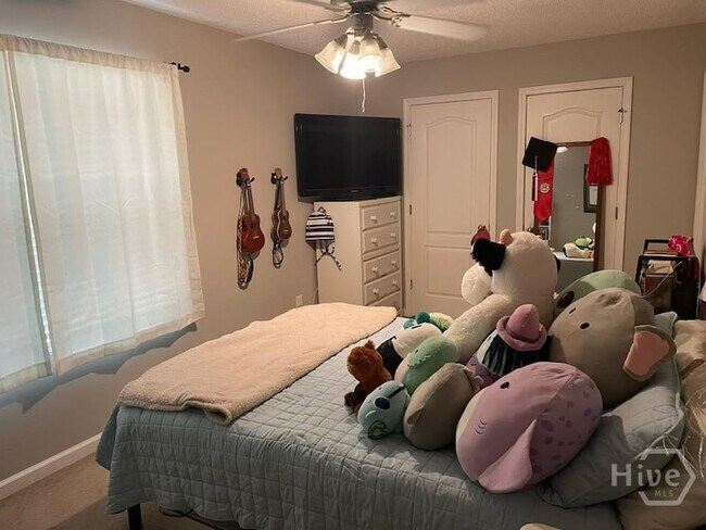 Building Photo - 431 Bridgewater Way