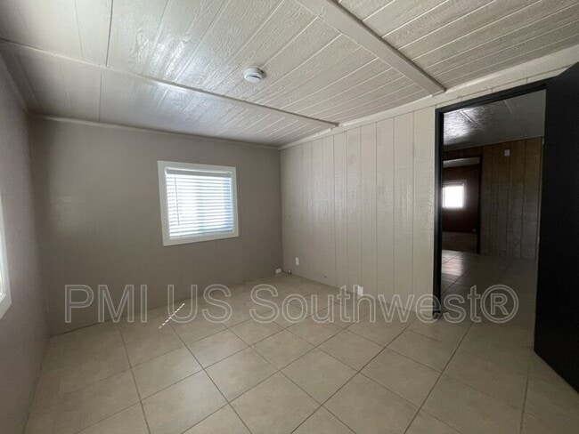 Building Photo - 4443 Puerto Verde Dr