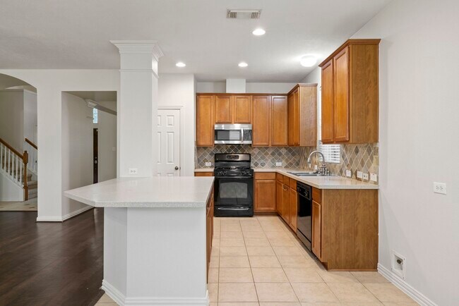 Building Photo - 28018 Wind Hawk Dr