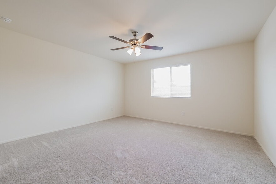 Building Photo - 12549 W Red Orchid St