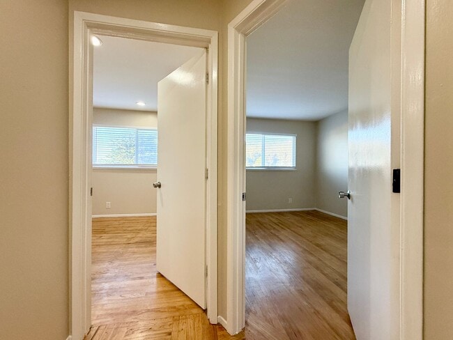 Building Photo - Coastal 3-Bed/2-Bath Home with Ocean View! ***PLEASE READ DESCRIPTION***