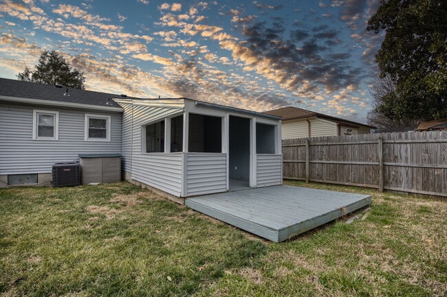 Building Photo - 2902 Princeton Ave