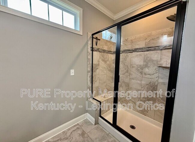 Building Photo - 242 Ikebana Dr