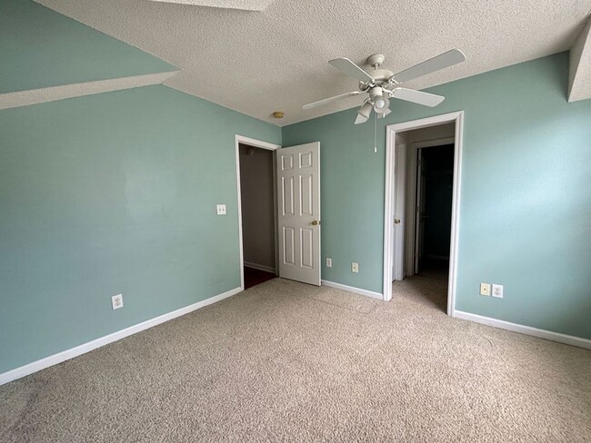 Building Photo - Available now. Great 3 BR/2.5 BA Home Avai...