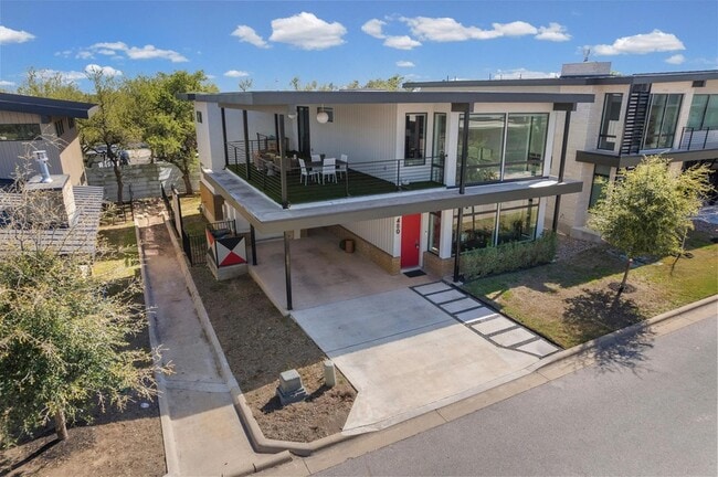 Building Photo - 480A Starlight Village Unit