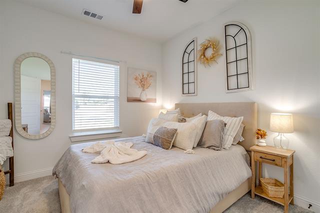 Building Photo - 2217 Forest Hill Ln