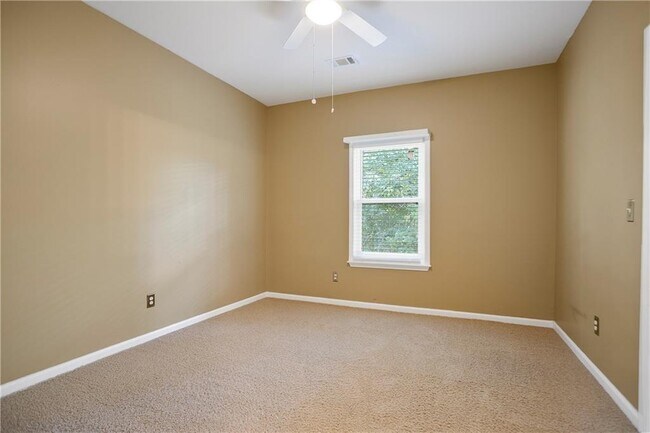 Building Photo - 5465 Derby Chase Ct