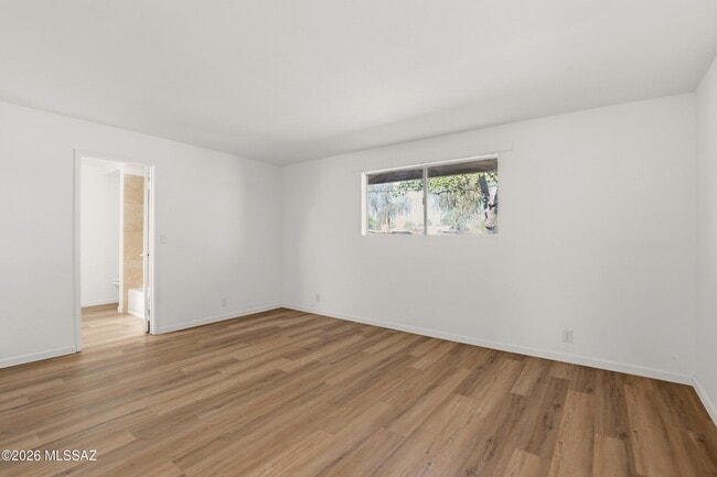 Building Photo - 3402 E 27th St