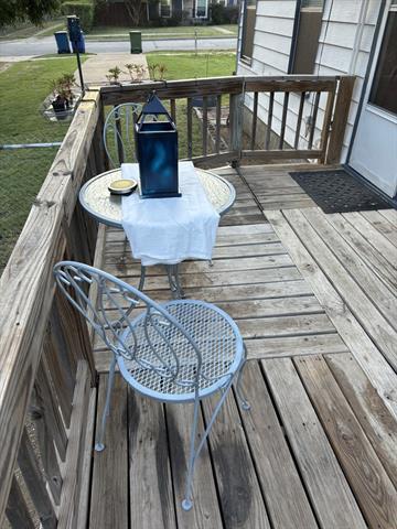 Building Photo - 1827 Keneipp Rd