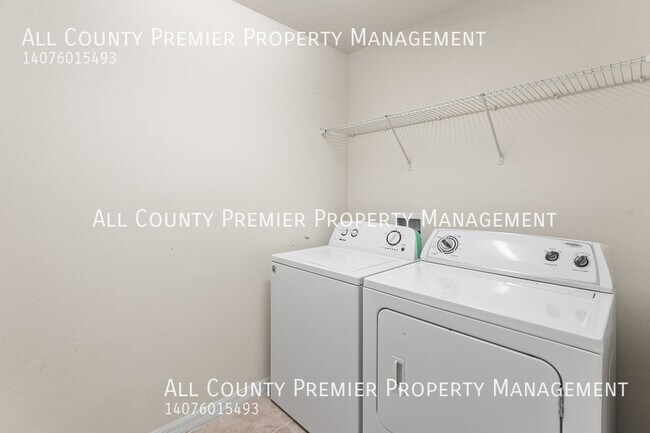 Building Photo - 4775 Creekside Park Ave