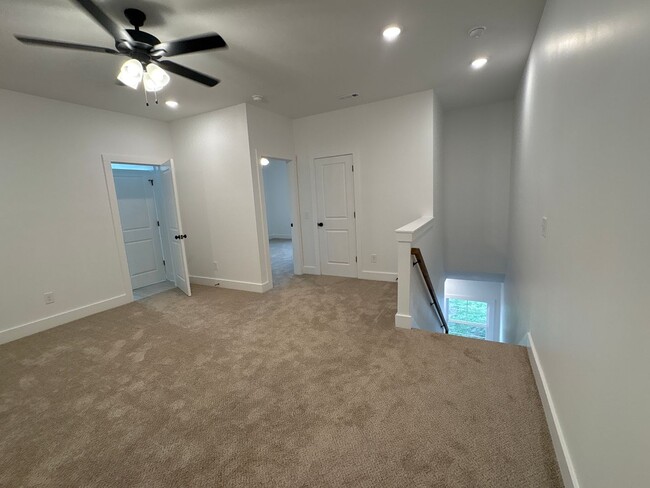 Building Photo - Beautiful New Construction Townhome in She...