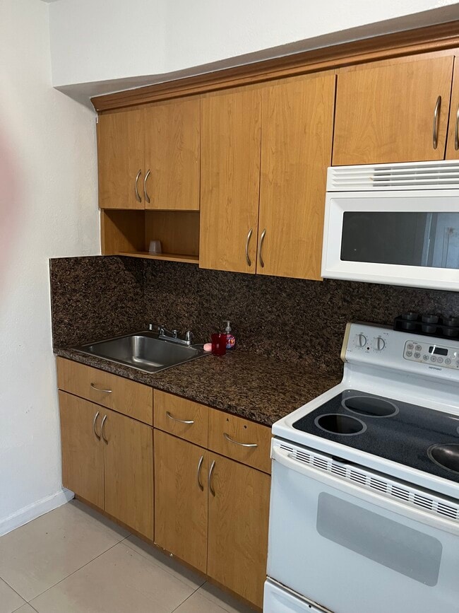 Building Photo - 360 NW 58th Ave