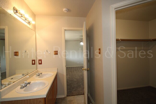 Building Photo - 3-Bedroom Home in North Killeen