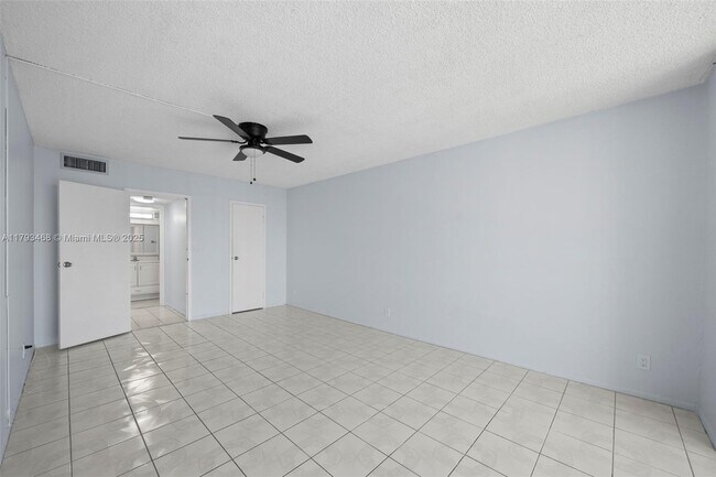 Building Photo - 851 Three Islands Boulevard