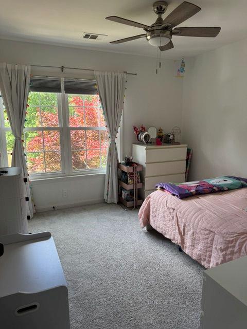 Building Photo - 530 Sessingham Ct