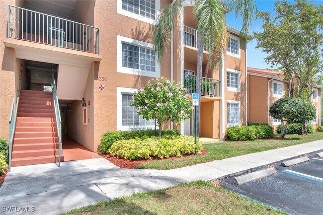 Building Photo - 1250 Wildwood Lakes Blvd