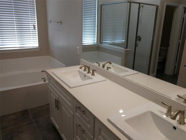 Building Photo - 1513 Gallant Fox Dr