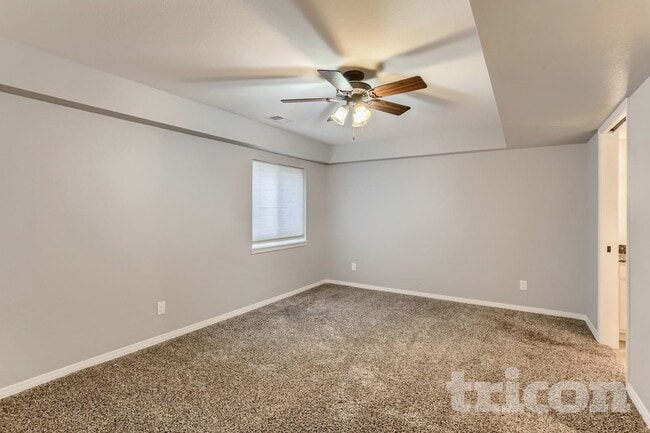 Building Photo - 4565 Larksong Dr