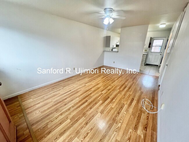 Building Photo - kama19b