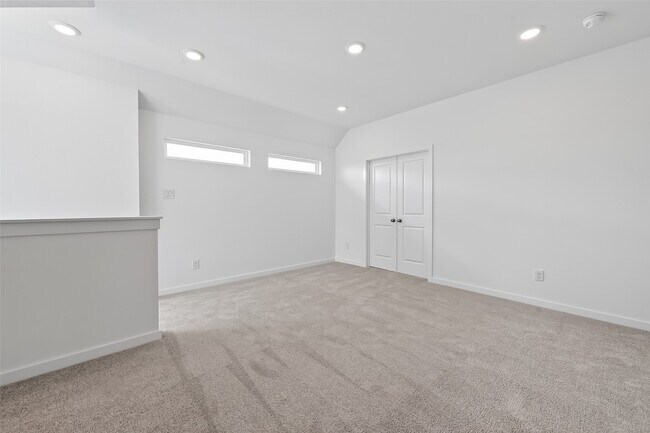 Building Photo - 21619 Colonial Medow Creek Trl