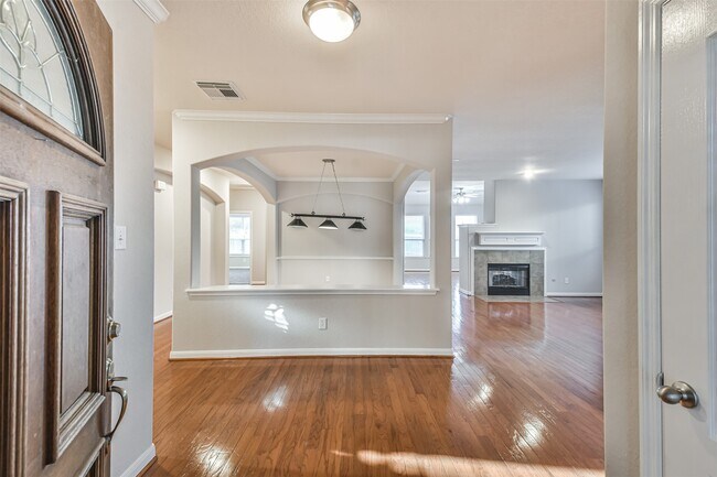 Building Photo - 9506 Gramond Hall Ct