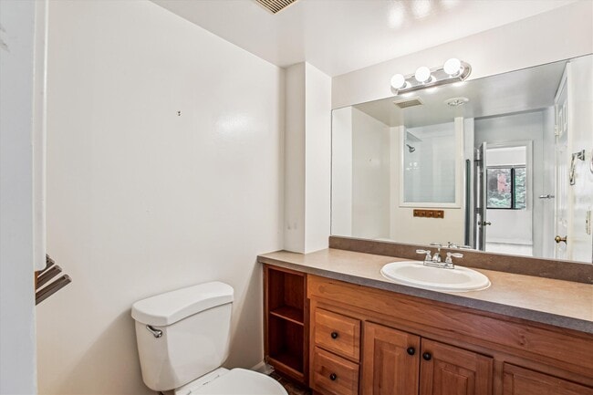 Building Photo - 1245 13th St NW
