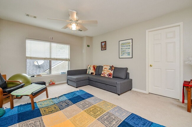 Building Photo - 1307 Irish Mist Ct