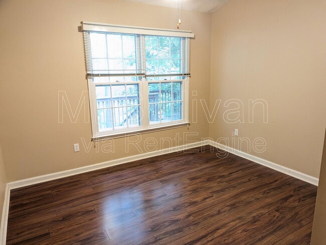 Building Photo - 118 Timber Ridge Dr