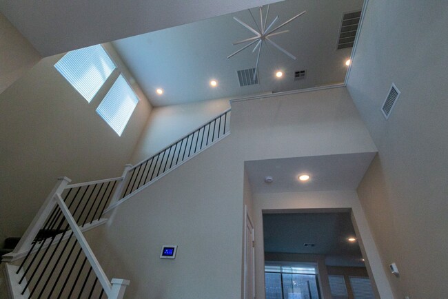 Building Photo - Uniting classic enrichments with modern practicality with This 4 Bedroom In North Las Vegas!