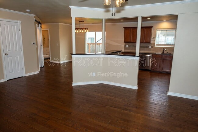 Building Photo - 10009 Greenbrier Ct SE