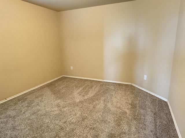 Building Photo - 1206 Rainer Dr