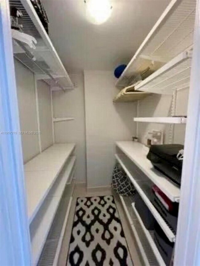 Building Photo - 2801 NE 183rd St