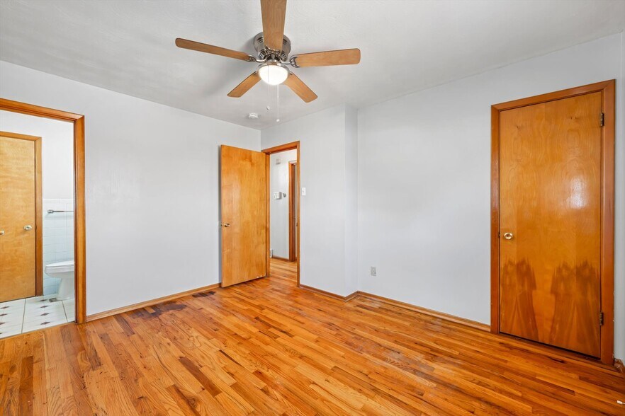 Building Photo - 243 Reasor Dr