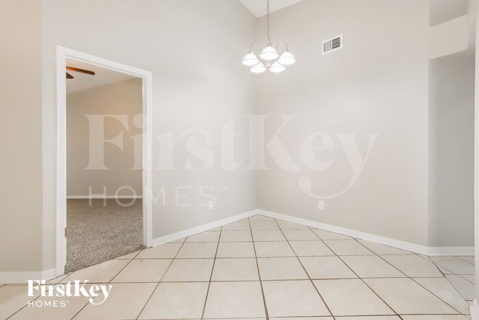 Building Photo - 1813 Tarah Trace Dr