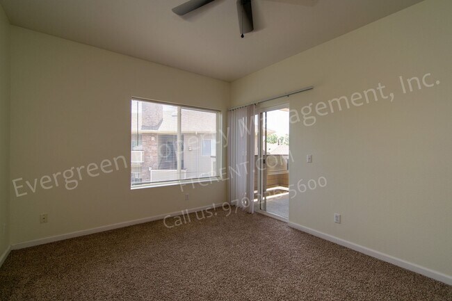 Building Photo - 1 Bedroom Apartment in Rockbridge! Parking...