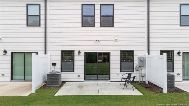 Building Photo - 96 Periwinkle Pl