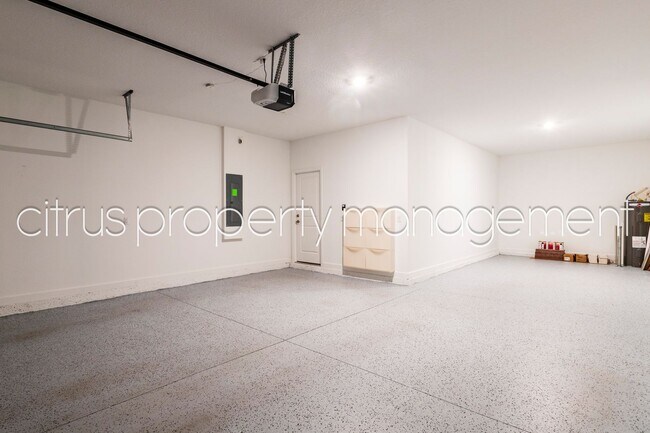 Building Photo - 1778 Bee Nice Dr