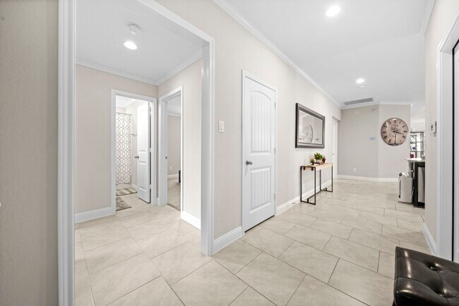 Primary Photo - 3011 Veeder Pass Ln