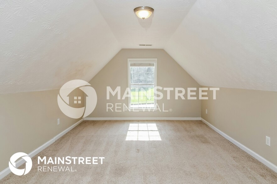 Building Photo - 130 Creekside Trail