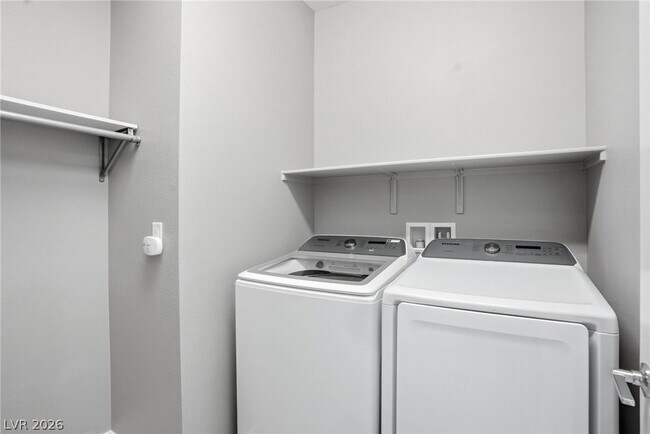 Building Photo - 2604 Evolutionary Ln