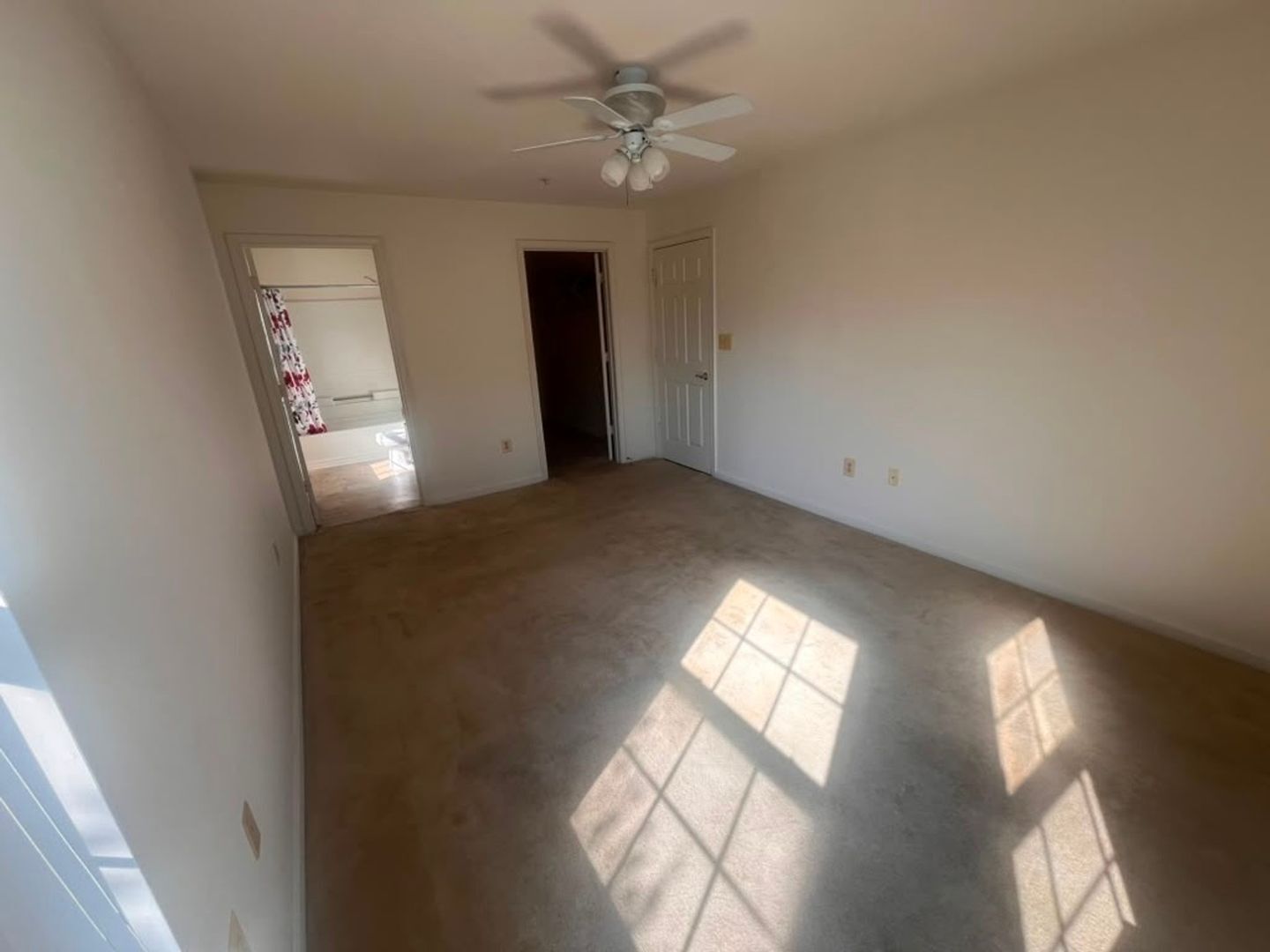 Building Photo - 6502 Home Water Ct