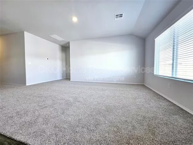 Building Photo - 1505 Land Run Ln