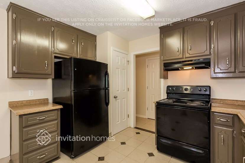 Building Photo - 1099 Plantation Blvd SE