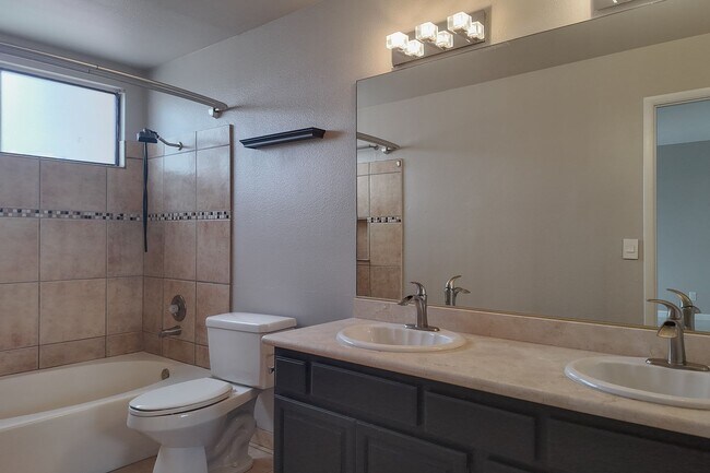 Building Photo - Modern Comfort with Pool & Spa in The Lakes – Solar Equipped Home