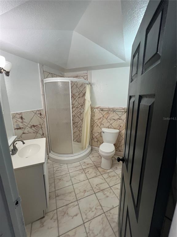 Building Photo - 5195 Countryside Ct