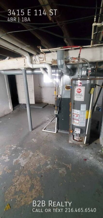 Building Photo - 3415 E 114th St