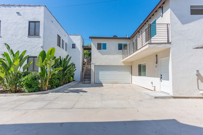 Building Photo - 130 S Harper Ave