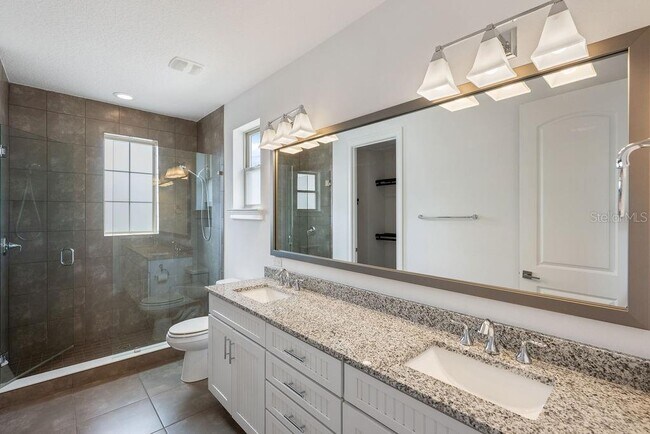Building Photo - 706 Canopy Estate Dr