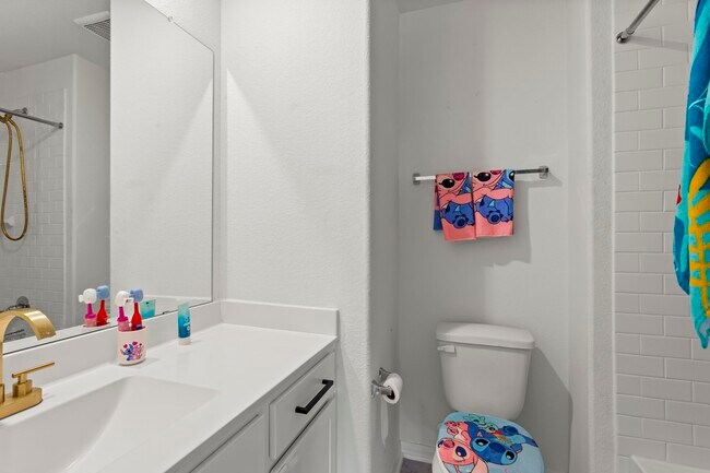 Building Photo - 413 Chardonnay Dr