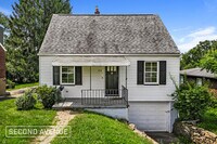 Building Photo - 1514 James St